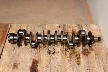 salg af Valtra S374  Crankshaft