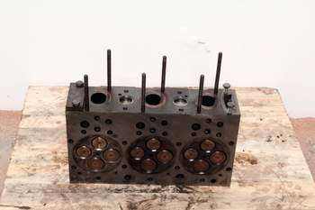 salg af Valtra S374  Cylinder Head