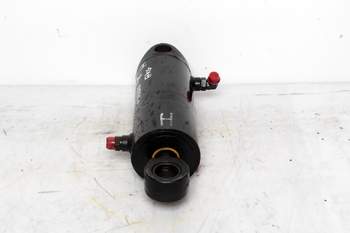 salg af Case Puma 160 RIGHT Lift Cylinder