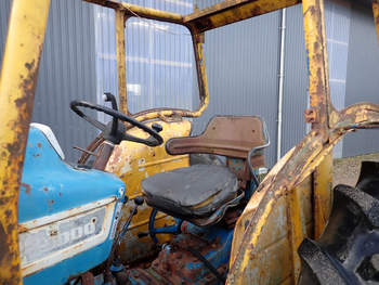 salg af Ford 5000 traktor
