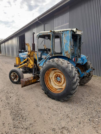 salg af Ford 5000 traktor