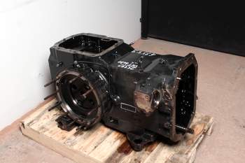 salg af New Holland T6030  Rear Transmission