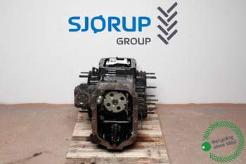 salg af New Holland T6030  Rear Transmission