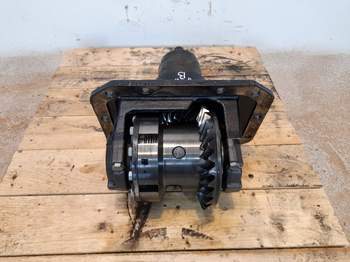 salg af New Holland T6030  Front axle differential