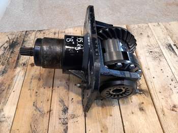 salg af New Holland T6030  Front axle differential