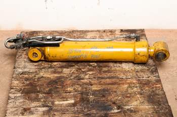 salg af Hydrema 906 F  Hydraulic Cylinder