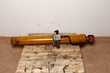 salg af Stikcylinder Hydrema 906 F