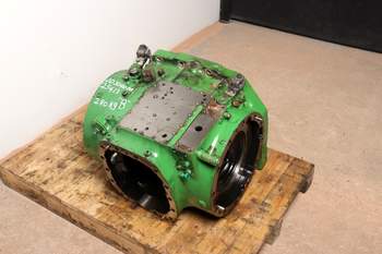 salg af John Deere 5090 M  Rear Transmission