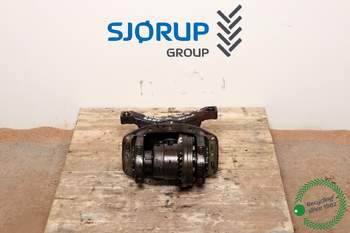 John Deere 5090 M  Front axle differential