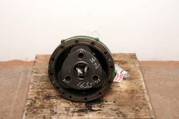 salg af John Deere 5090 M LEFT Rear Axle