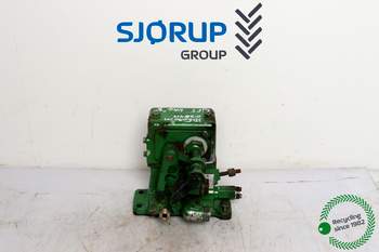 salg af John Deere 5090 M  Hydraulic lift valve