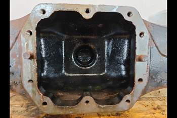 salg af Vorderachsgehäuse Case 4230 XL 