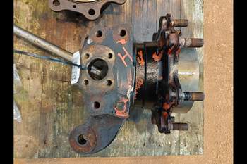 salg af Endandtrieb Vorderachse Case 4230 XL RECHT