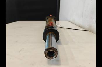 salg af Lenkzylinder der Vorderachse Case 4230 XL 