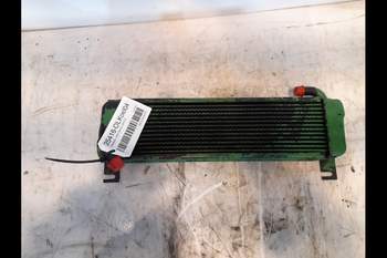 salg af John Deere 2040 S  Oil Cooler