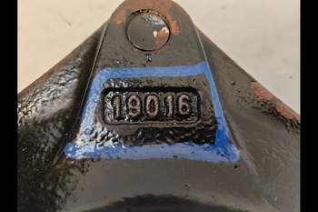 salg af Nav Case CVX120 Venstre