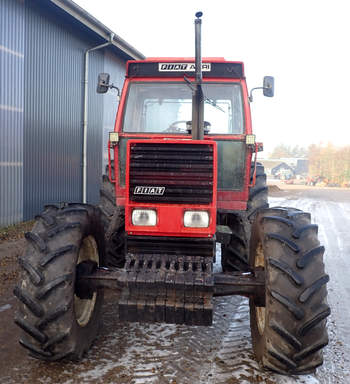 salg af Fiat 1380 traktor