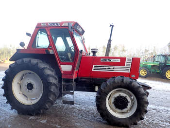 salg af Fiat 1380 tractor
