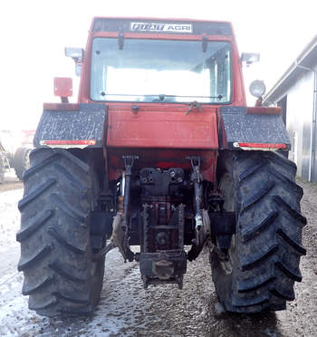 salg af Fiat 1380 traktor