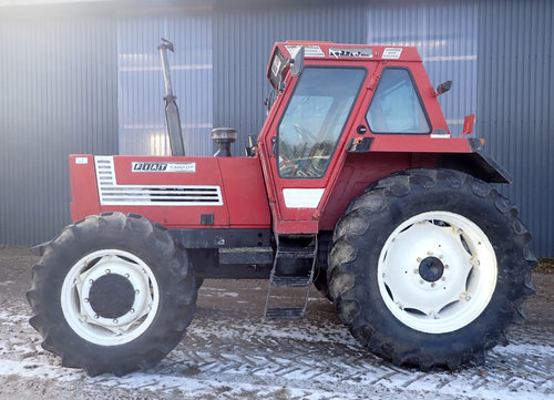 salg af Fiat 1380 tractor