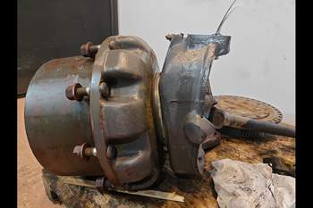 salg af Slutdrev Claas Xerion 3800 Venstre