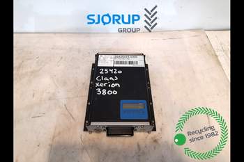 salg af Claas Xerion 3800  ECU