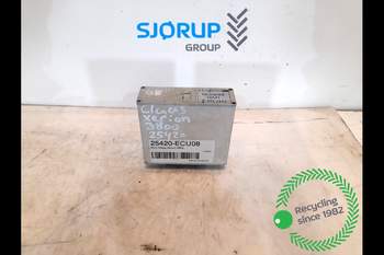 salg af Claas Xerion 3800  ECU