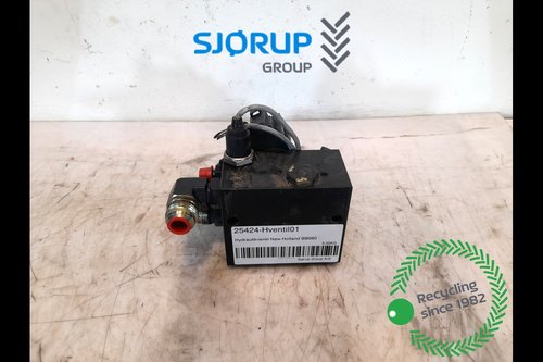 salg af New Holland BB980  Hydraulic Valve