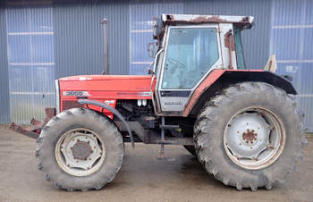 Massey Ferguson 3655 traktor