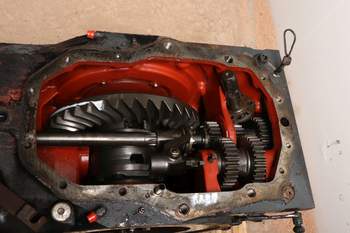 salg af Baktransmission Massey Ferguson 6465 