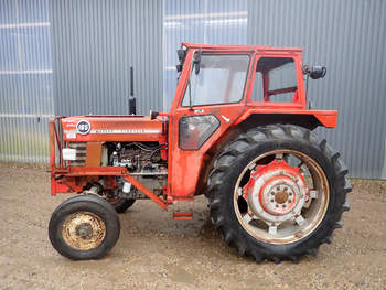 salg af Massey Ferguson 185 traktor