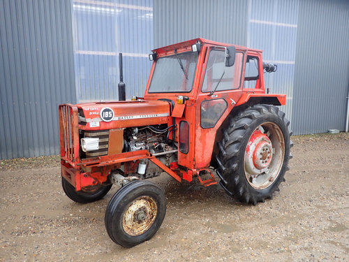 salg af Massey Ferguson 185 traktor
