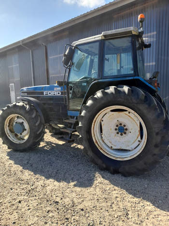 salg af Ford 8340 traktor