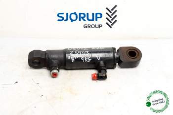 Deutz-Fahr Agrotron L710  Hydraulic Cylinder