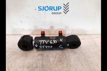 Deutz-Fahr Agrotron TTV630  Hydraulic Cylinder