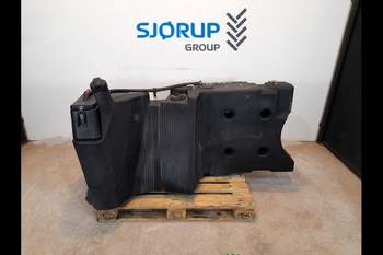 Deutz-Fahr Agrotron TTV630  Fuel tank