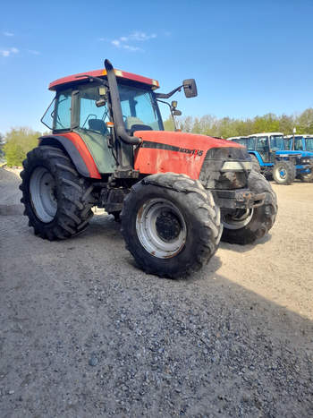 salg af Case MXM155 tractor