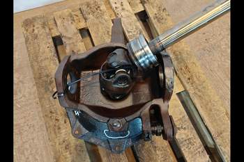 salg af Endandtrieb Vorderachse Case MXM155 RECHT