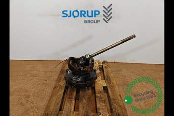 salg af Case MXM155 RIGHT Front axle final drive