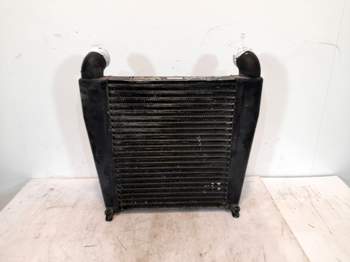 salg af Intercooler Case MXM155 