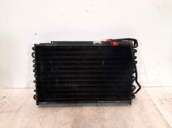 salg af Case MXM155  Condenser