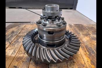 salg af Massey Ferguson 6716S  Differential, Rear Trransmission