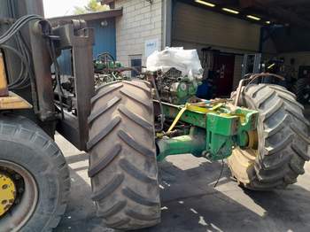 salg af John Deere 7810 traktor