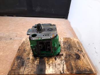 salg af John Deere 7810  Transmission