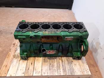 salg af John Deere 7810  Engine Block