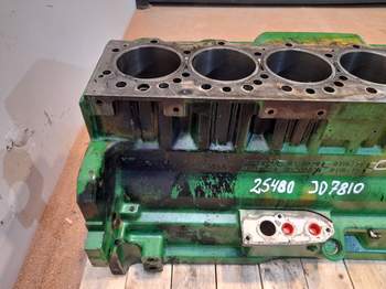 salg af Motorblok John Deere 7810 