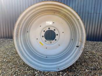 salg af Deutz-Fahr Agrotron 135 LEFT Rear Rim