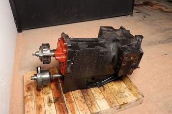 salg af Deutz-Fahr Agrotron 135  Transmission