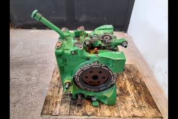 salg af John Deere 6910  Rear Transmission