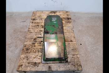 salg af John Deere 6910  Oil Pan